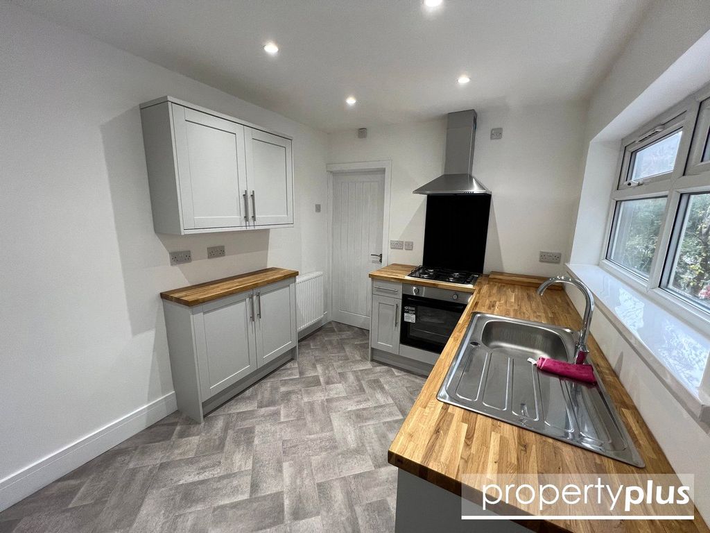 Property photo 3 of 17 Picture No. 15