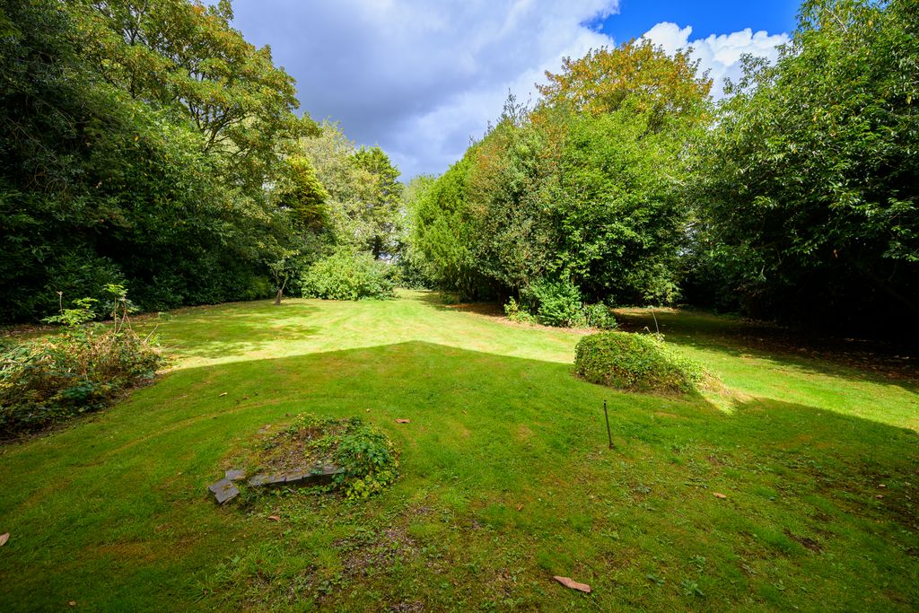 Property photo 3 of 41 Rear Garden
