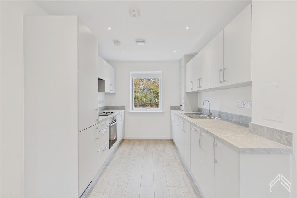 Property photo 3 of 11 3.Jpg