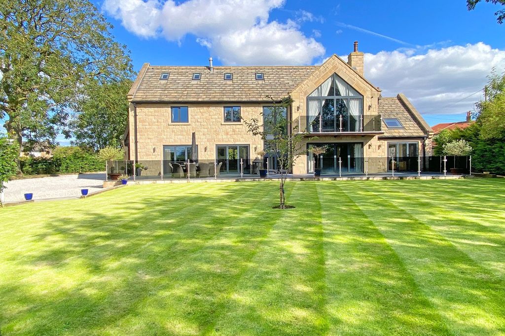 Additional image 11 of 6 bed detached house for saleAsh View Farm, 5 Ash View, Harrogate HG2
