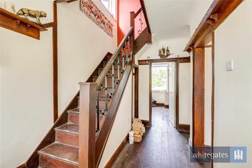 Property photo 2 of 27 Picture No. 09