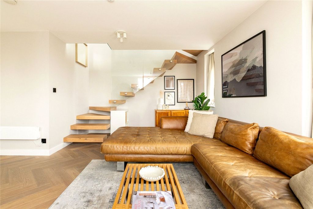 Property photo 3 of 15 Picture No. 04