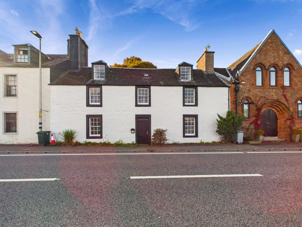 Property photo 2 of 38