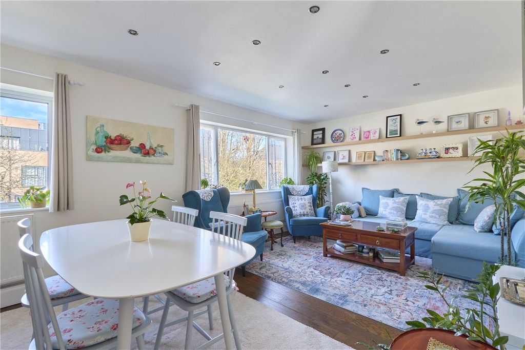 Property photo 3 of 13 Picture No. 05