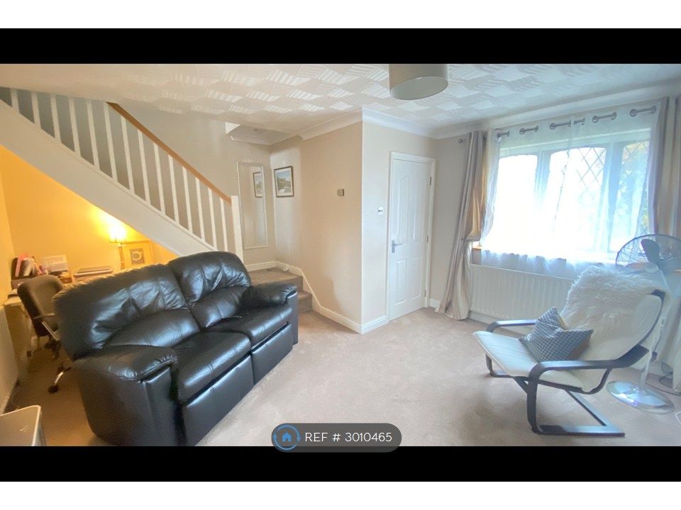 Property photo 3 of 12