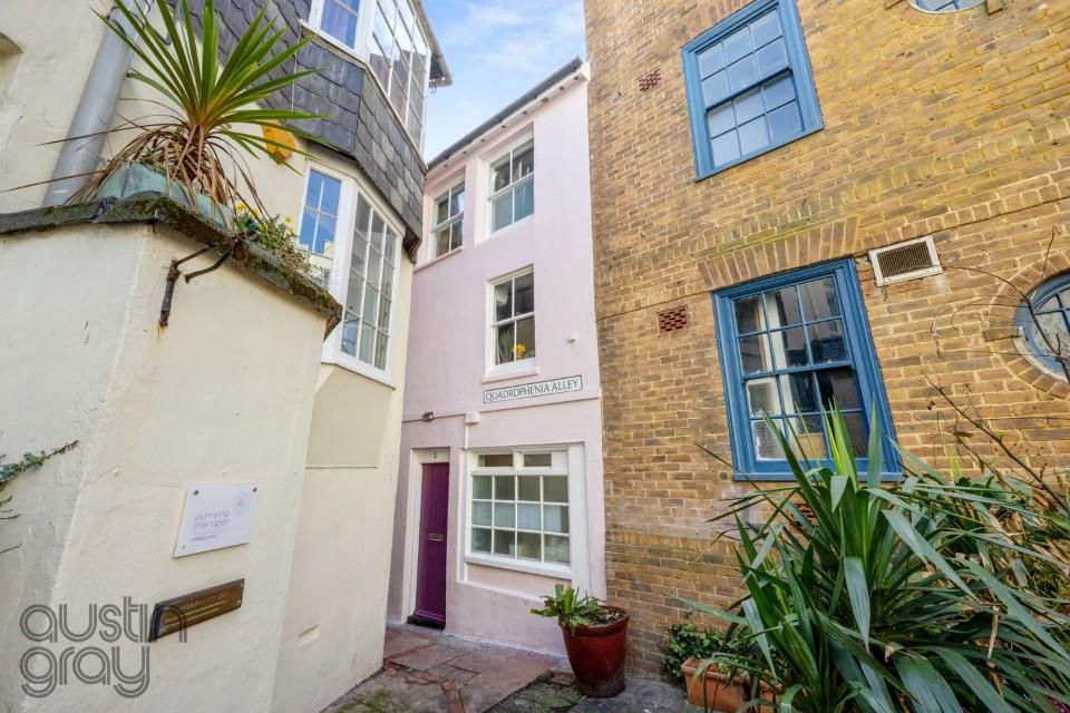 Property photo 1 of 23 Little East Street, 1-014 (Ag).Jpg