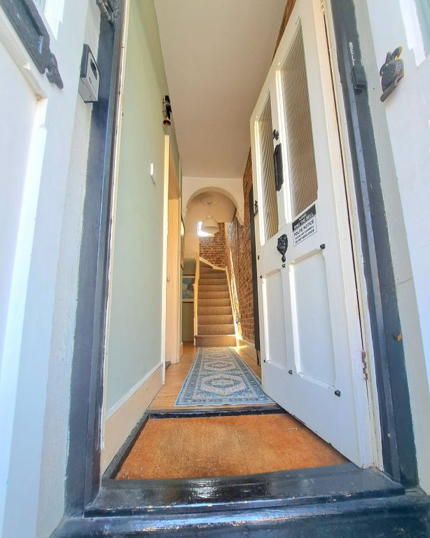 Property photo 2 of 22 Characterful