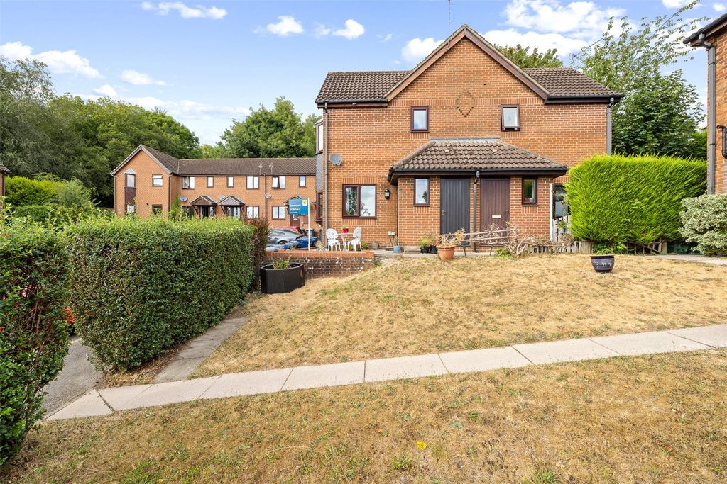 Property photo 1 of 12 Picture No. 18