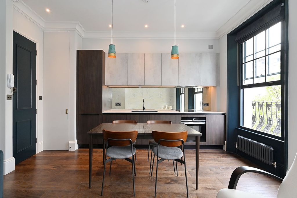 Property photo 1 of 6 Photo 2