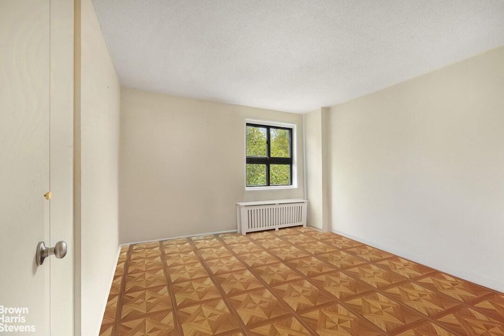 Property photo 3 of 7 <Alttext/>