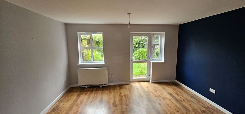 Property photo 3 of 15 Img-20251003-Wa0016.Jpg