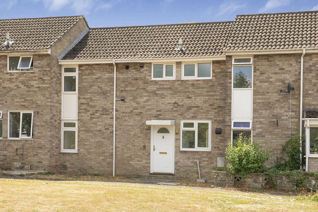 Property photo 1 of 12