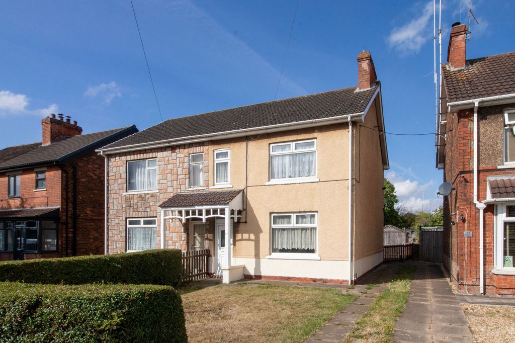 Property photo 1 of 22