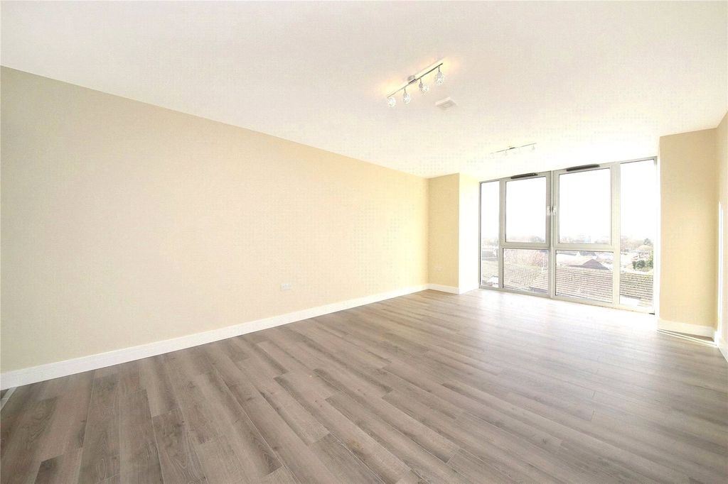 Property photo 3 of 8 Picture No. 03