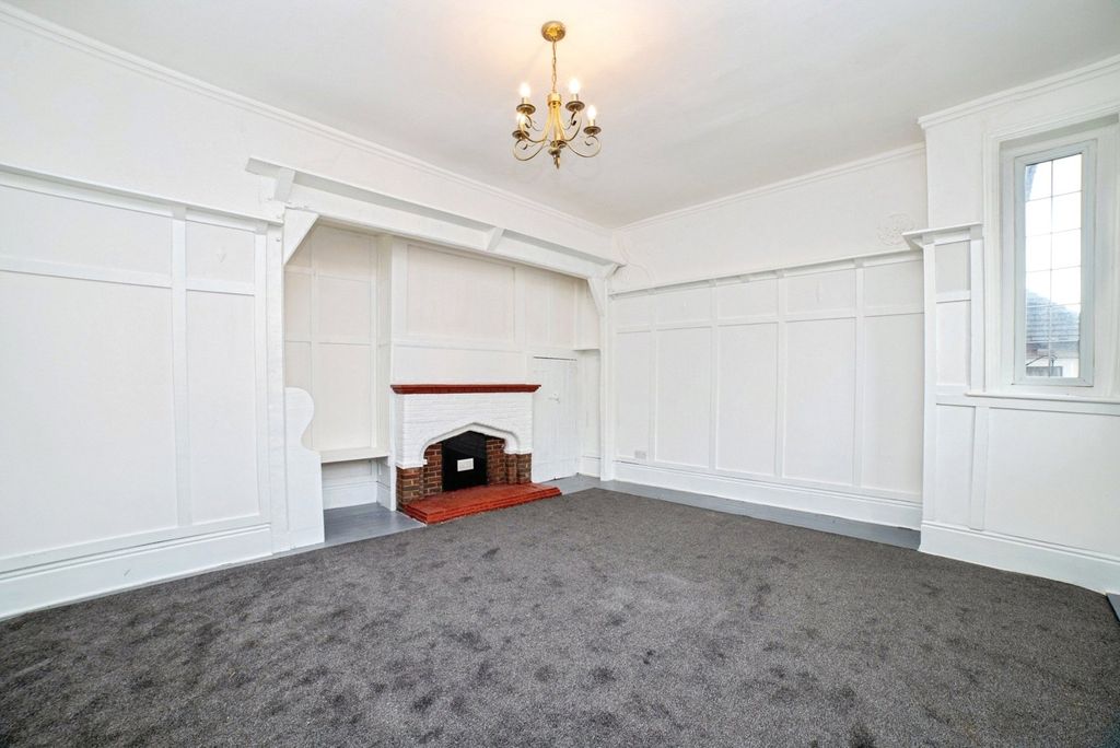 Property photo 2 of 15 Picture No. 04