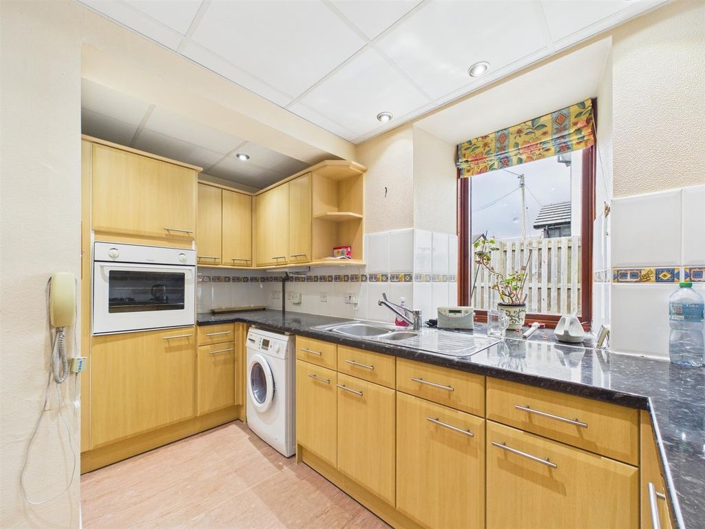 Property photo 2 of 21 Cam01486G0-Pr1044-Still002.Jpg