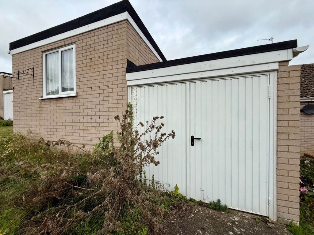 Property photo 3 of 19