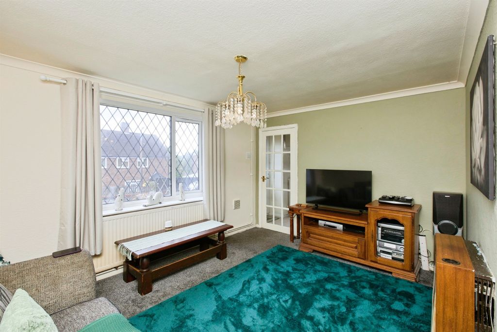 Property photo 2 of 19