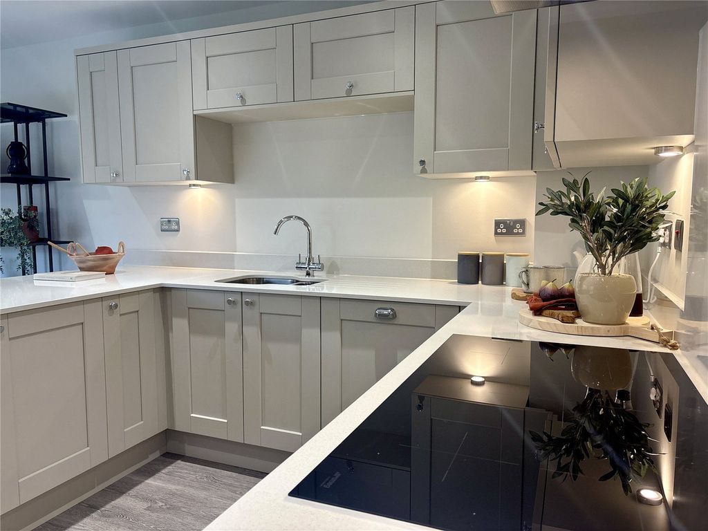 Property photo 2 of 10 Picture No. 09