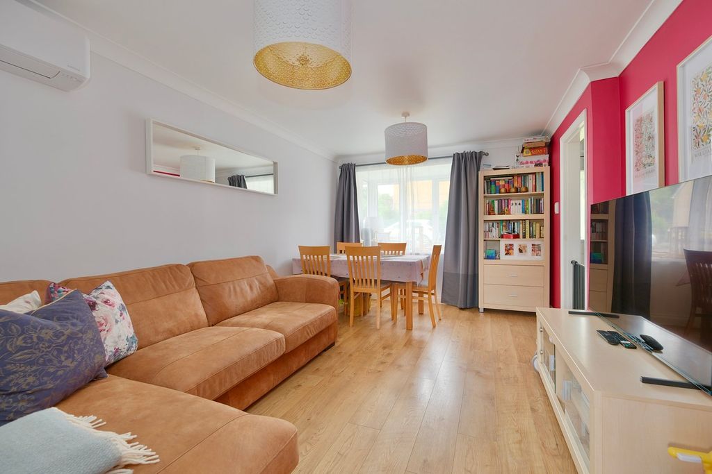 Property photo 2 of 15