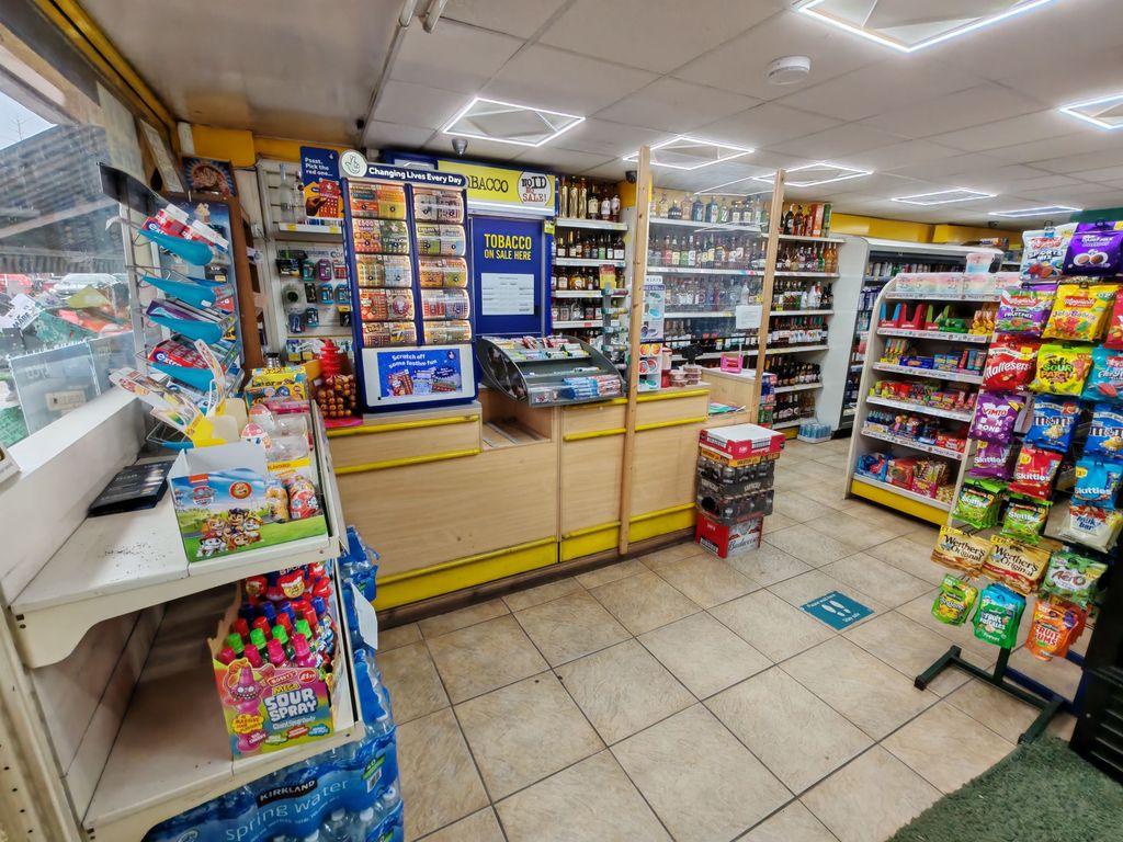 Property photo 3 of 12