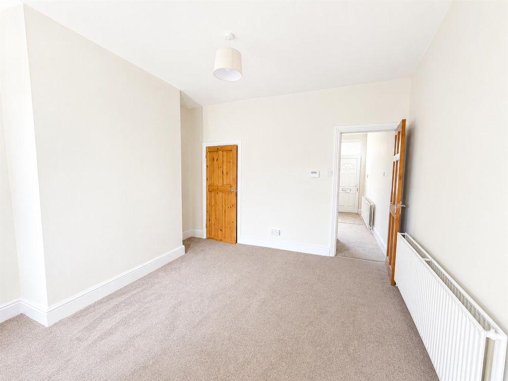 Property photo 3 of 9 Reception Room
