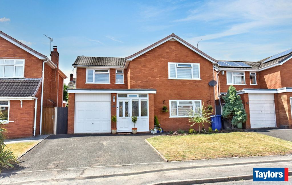 Property photo 1 of 31