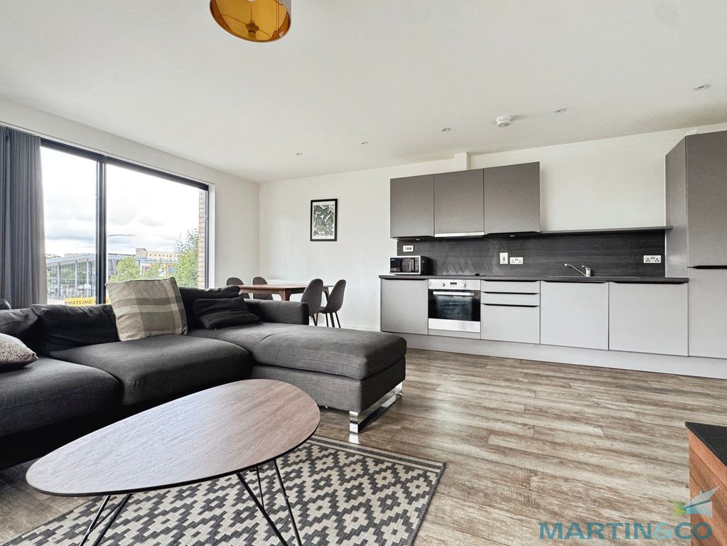 Property photo 2 of 13 Bc6d79F9--4D39-96F0-94261996A613-13477-00000696A89