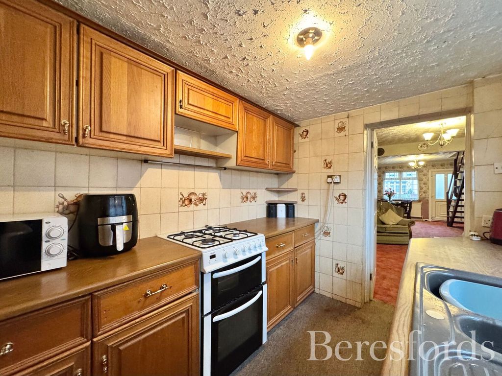 Property photo 3 of 21 Picture No. 09