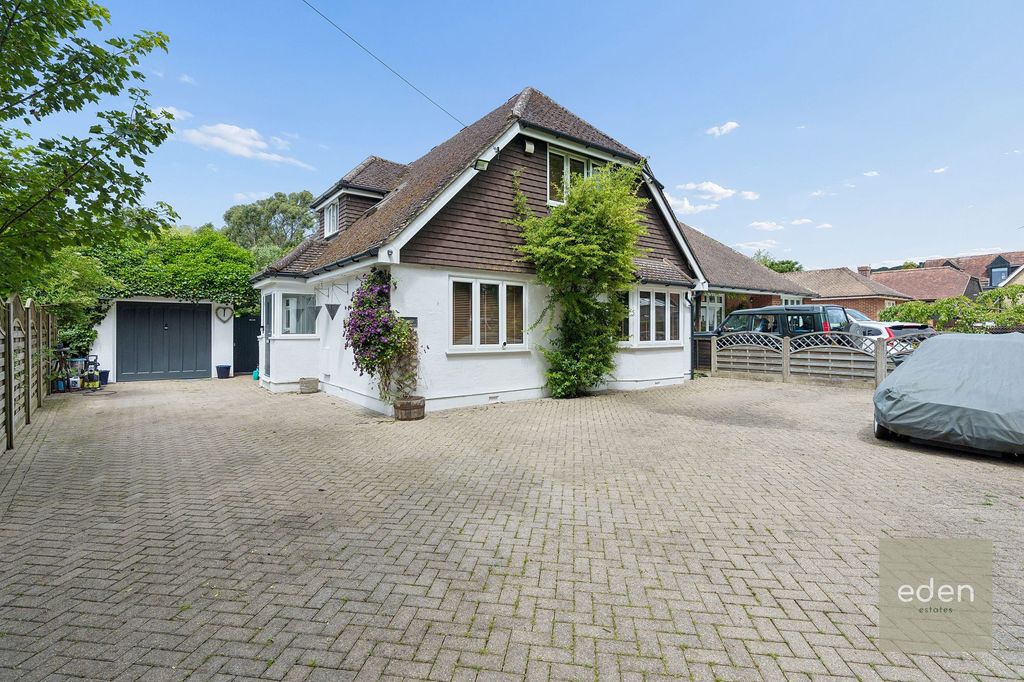 Property photo 1 of 23