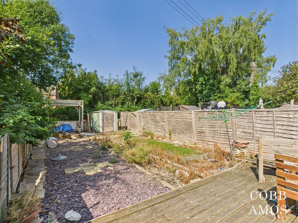 Property photo 2 of 16 Cam02803G0-Pr0216-Still016.Jpg