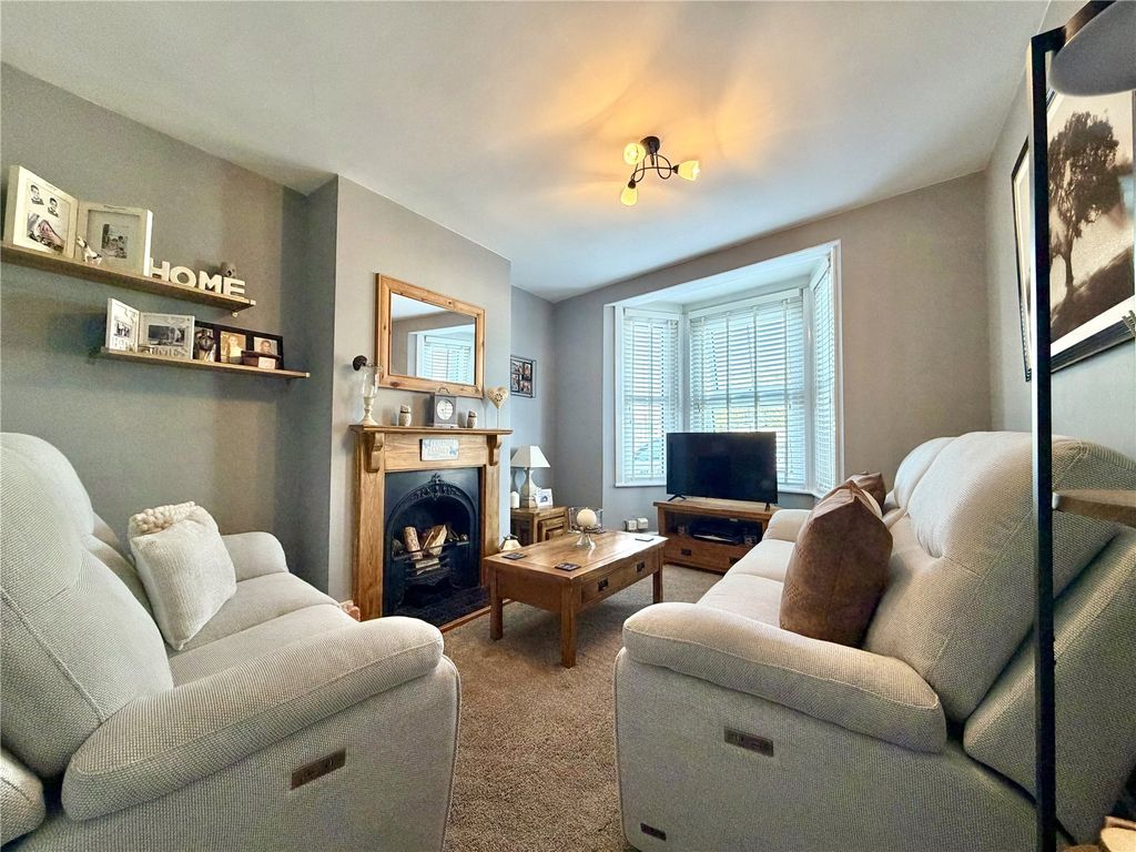 Property photo 2 of 13 Picture No. 05