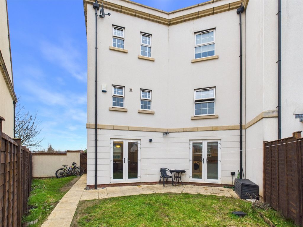 Property photo 1 of 17 Picture No. 22