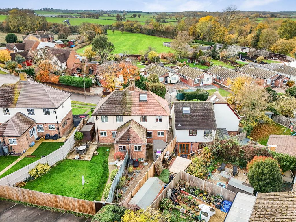 Property photo 2 of 21