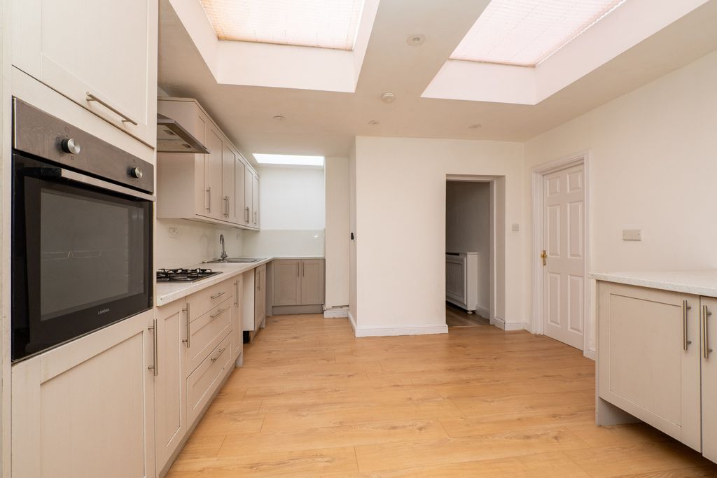 Property photo 3 of 15 Picture No. 09