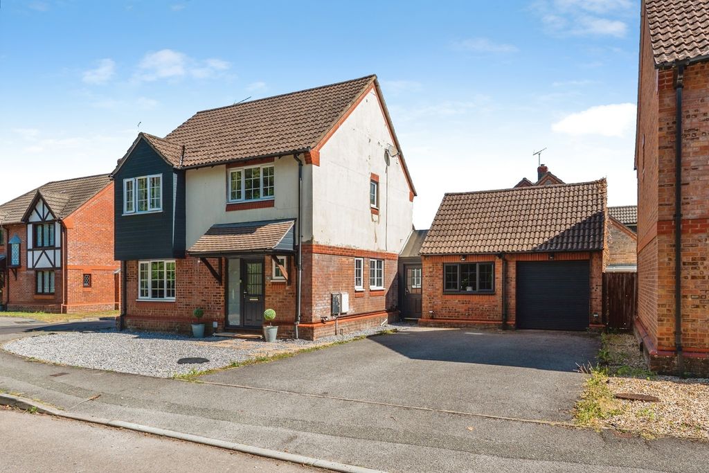 Property photo 1 of 20 Pbox-Img.Jpg