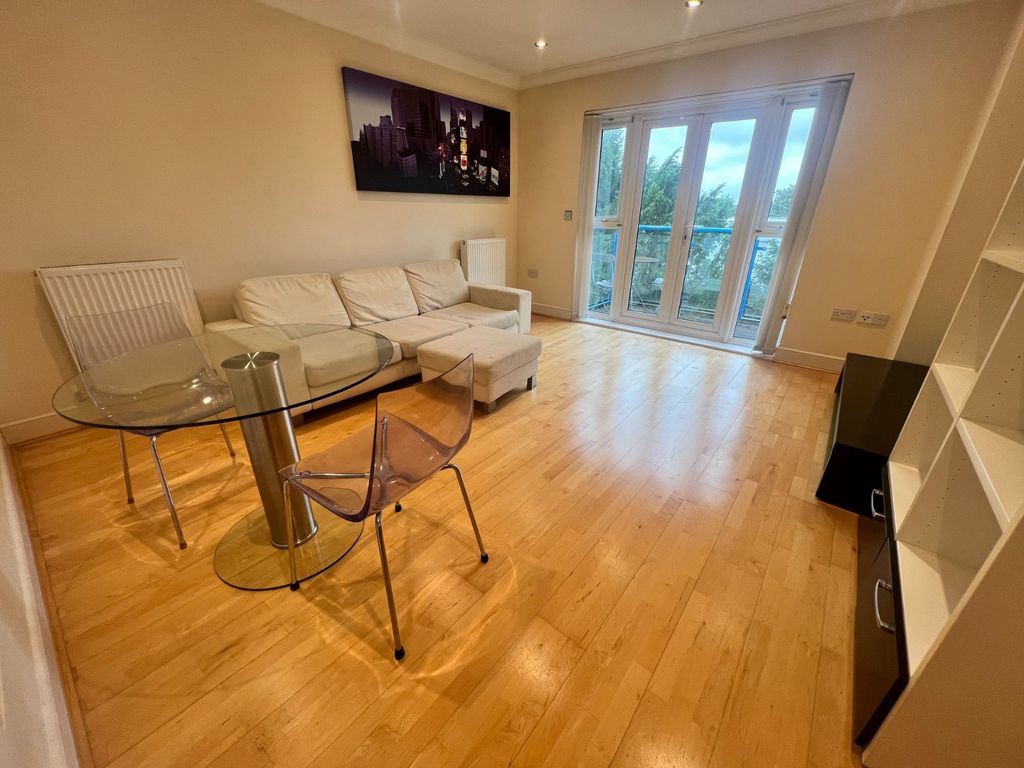 Property photo 2 of 13 Picture No. 03