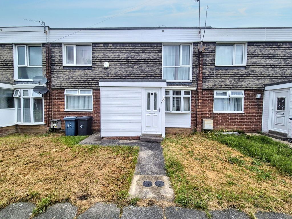 Property photo 1 of 25