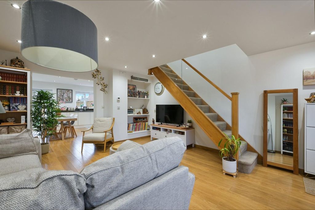 Property photo 2 of 18 The Hawthorns