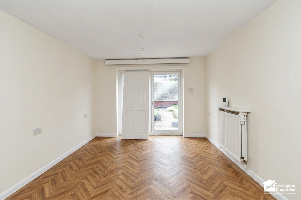 Property photo 3 of 11 Image 3