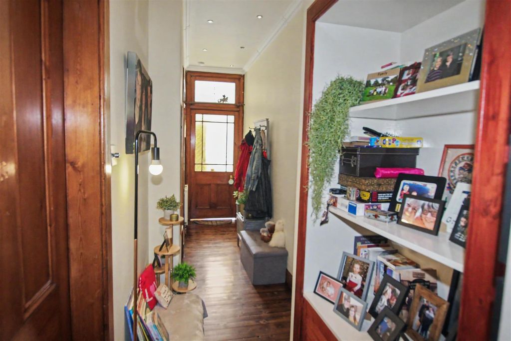 Property photo 3 of 14 3.Jpg