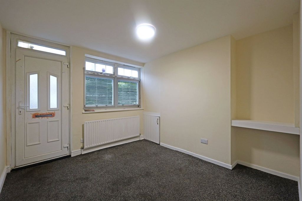 Property photo 3 of 18 Picture No. 03