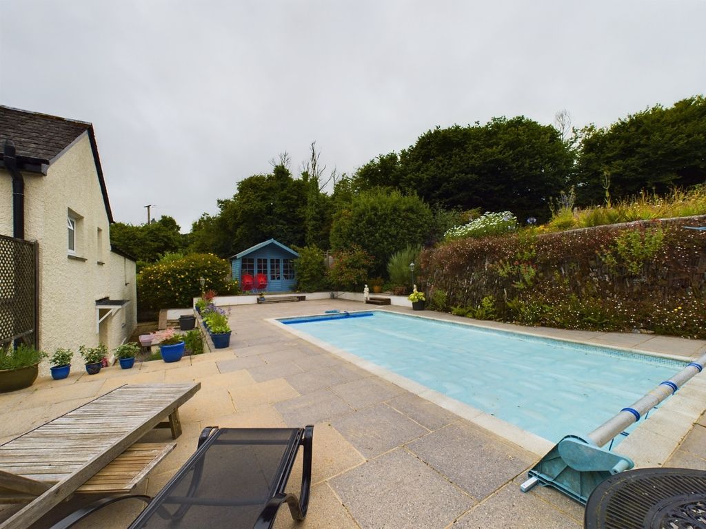 Property photo 3 of 30 3397458