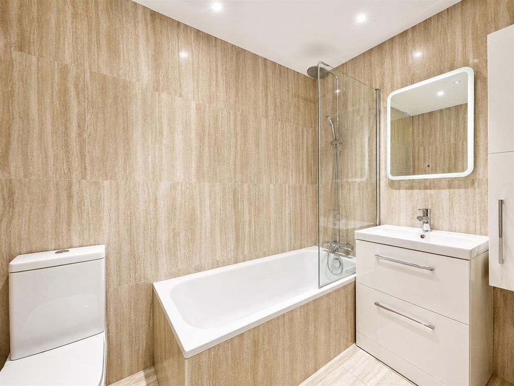 Property photo 1 of 4 dc2393d4-0909-4E90-8B35-F0De029Efc8B.Png