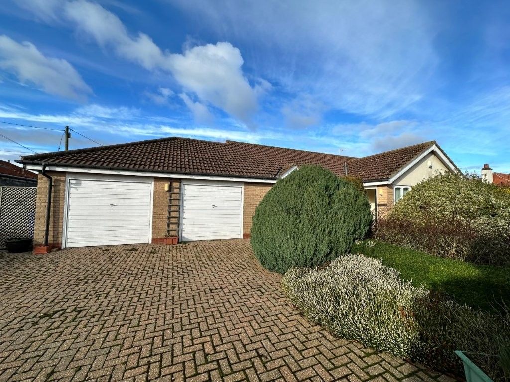 Property photo 2 of 21