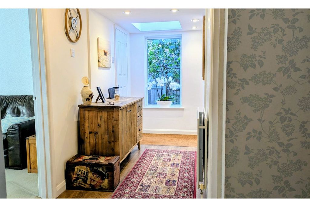 Property photo 3 of 15 Hallway