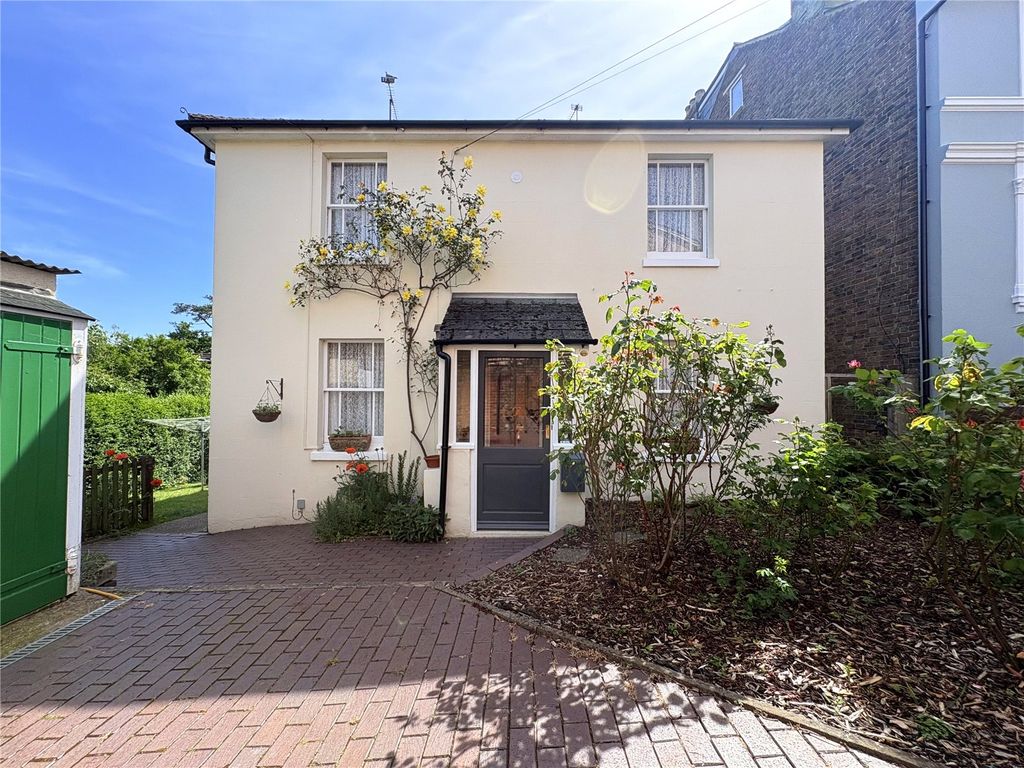 Property photo 1 of 19 Picture No. 21