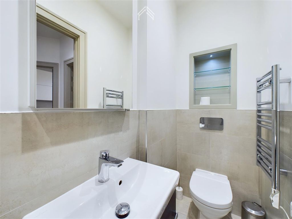 Property photo 3 of 8 4.Jpg