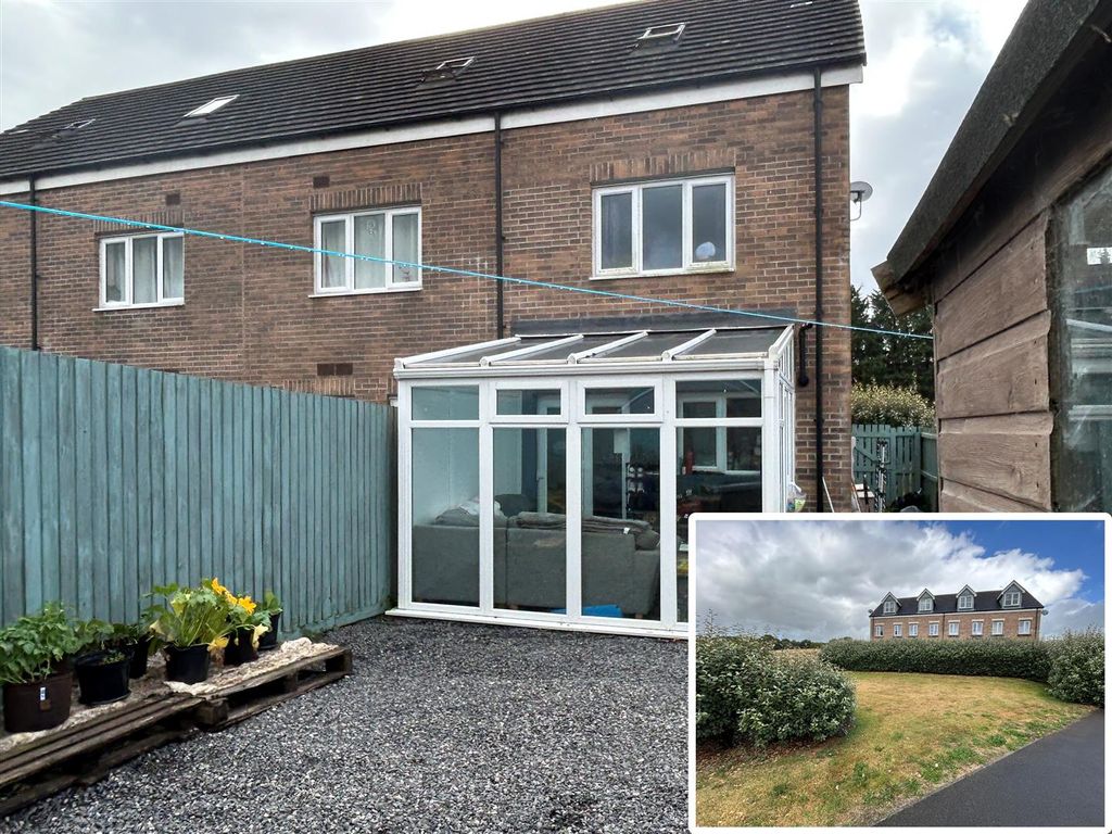 Property photo 1 of 24 1 Maes Pedr Front Pic.Jpg