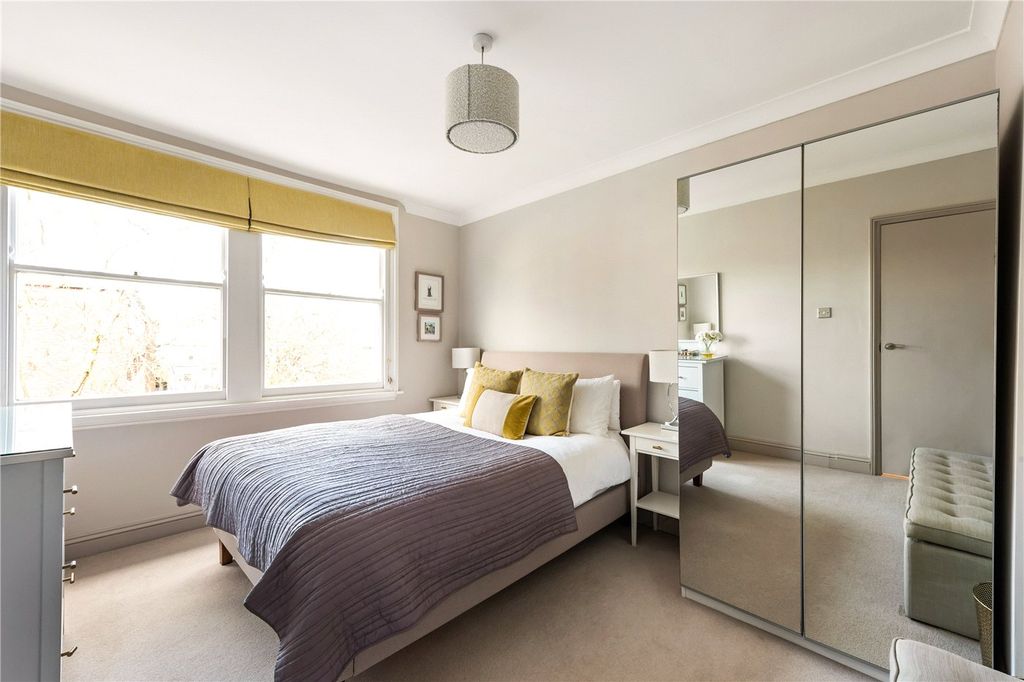 Property photo 3 of 14 Picture No. 11